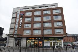 Plan to replace cladding at Maidenhead Travelodge building