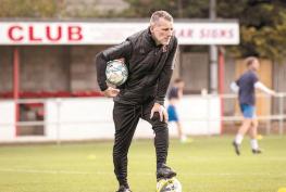 Flackwell Heath 'held their own' in cup final but Bracknell Town claimed the title for the second time