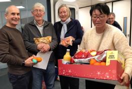 Maidenhead Bridge Rotary members distribute festive hampers across the community