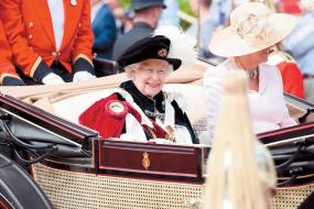 Queen thanks public for 'support and kindness' on her 95th birthday 