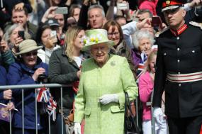 Queen's Platinum Jubilee plans revealed with an extra bank holiday 