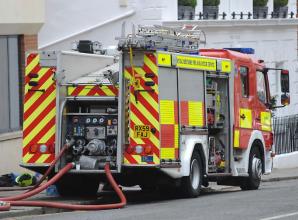 Fire crew rescues toddler from car in Stoke Poges