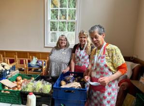 Sunningdale care home team volunteer at foodshare