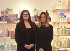 Salon asks customers to &lsquo;pay what they can&rsquo;