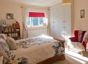 Wraparound garden will give you that warm, fuzzy feeling