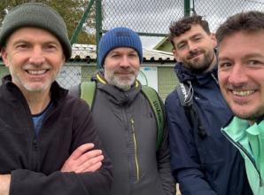 Henley men ease to comfortable league win