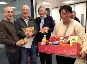 Maidenhead Bridge Rotary members distribute festive hampers across the community