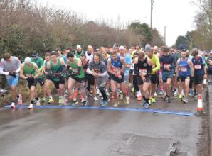 Runners blow away Christmas cobwebs