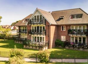 Riverside rooms with views