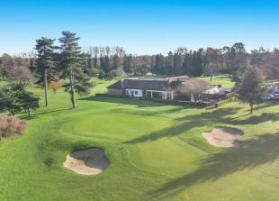 Wycombe Wanderers Farnham Royal