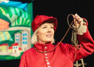 Hit Edinburgh Fringe show on the power of community visits South Street Arts Centre