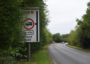 Frustrated driver criticises ‘ridiculous’ overgrown foliage making RBWM road signs ‘illegible’