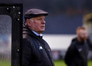 Long-serving boss Alan Devonshire set to leave Maidenhead United