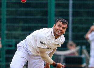'Top tier' Slough poised for promotion with title in sight