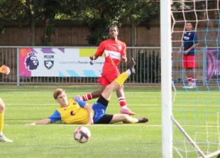 Red shirts, Blue steel: Dennis delivers again as Burnham make it six from six