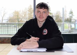 'Instrumental' Robinson signs contract extension with Maidenhead United 'Instrumental' Robinson signs contract extension with Maidenhead United