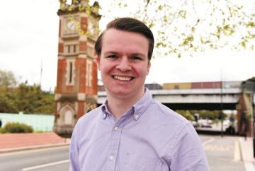 Maidenhead MP launches Christmas card competition