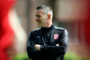 Grant header boosts Heathens while Blues collapse at Welwyn Garden City Grant header boosts Heathens while Blues collapse at Welwyn Garden City