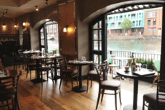 Free bottle of wine when dining at C&ocirc;te Brasserie in Windsor