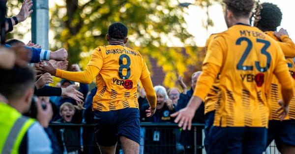 Slough vs Altrincham Slough vs Altrincham