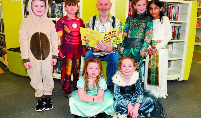 Alexander First School pupils meet children&rsquo;s illustrator on World Book Day 