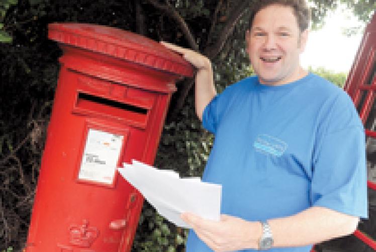Gold postbox petition sent to Royal Mail 