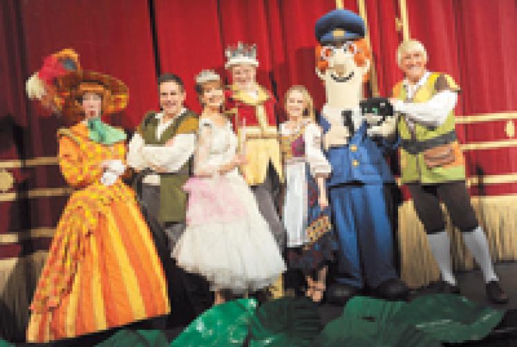 Review: Jack and the Beanstalk at Windsor's Theatre Royal
