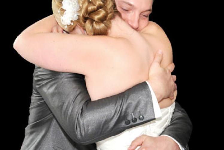 Sophie & Scott: Married on 10-year anniversary 