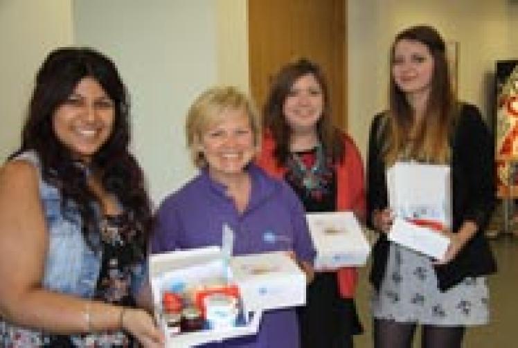 Toys 'R' Us staff enjoy cream teas for charity