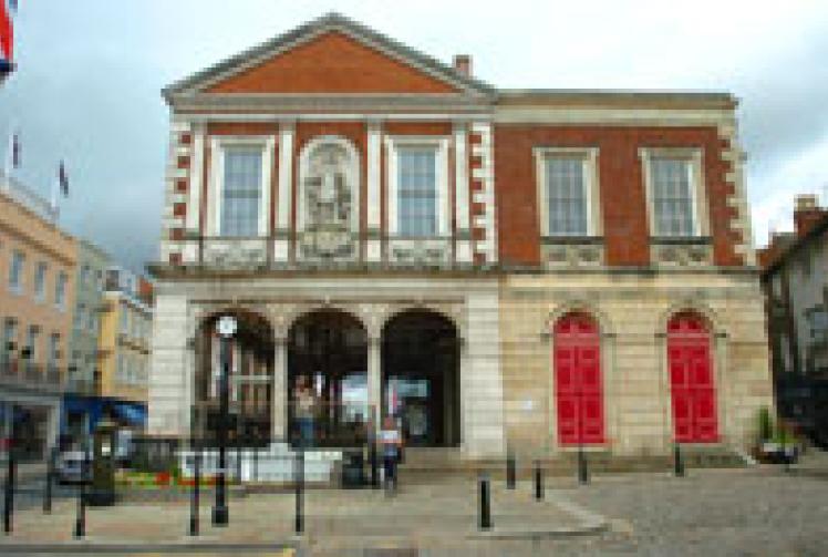 Coroner can make 'no sense' of fatal overdose