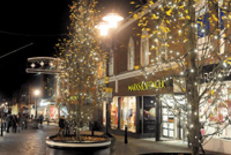 Basil Brush & co to switch on Windsor's Christmas lights Maidenhead