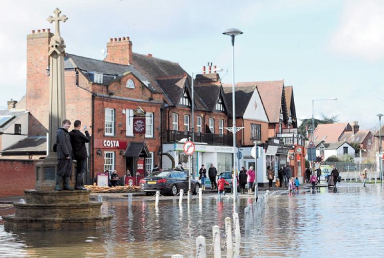 In pictures Floodhit Berkshire & Buckinghamshire Maidenhead Advertiser