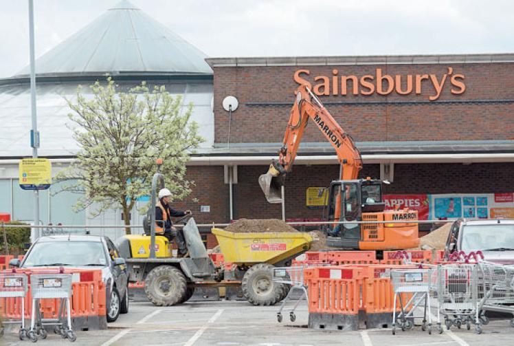 Sainsbury's Taplow to close for a week while extension is completed