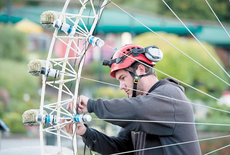 'World's smallest fireworks show' staged at Legoland Windsor