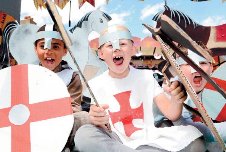 In pictures Old Windsor Carnival 2015 Maidenhead Advertiser