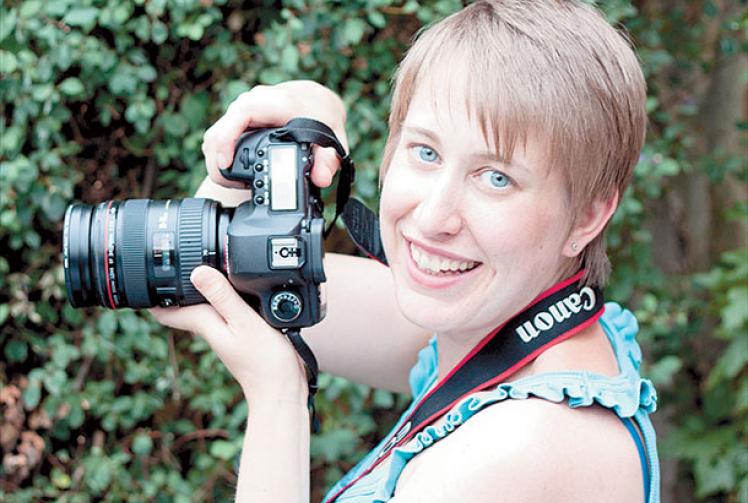 Snapper Abi recognised by top photography guild Maidenhead Advertiser