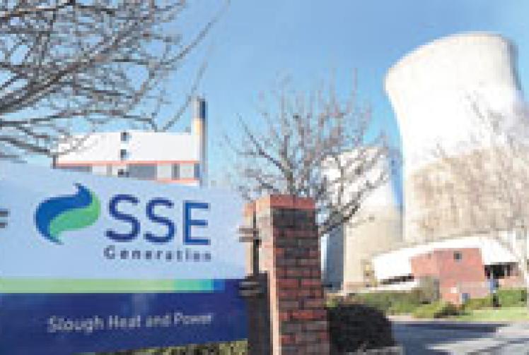 SSE provides food and drink to customers in Hurst during power cut