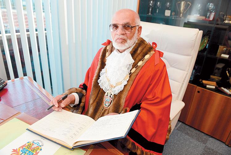 Mayor of Slough reflects on his year in office as he hangs up the chains