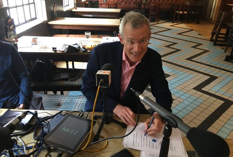 Jeremy Vine brings BBC Radio 2 show to Maidenhead