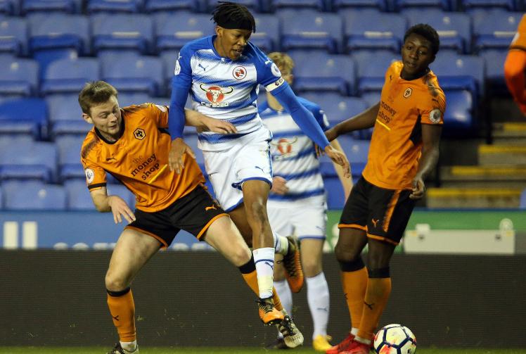 Maidenhead United sign Reading U23 captain on youth loan