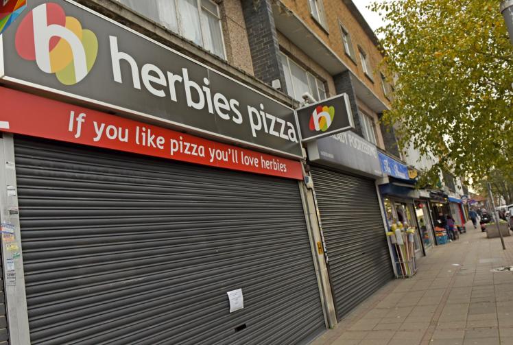 Herbies Pizza in Farnham Road closed due to 'serious cockroach