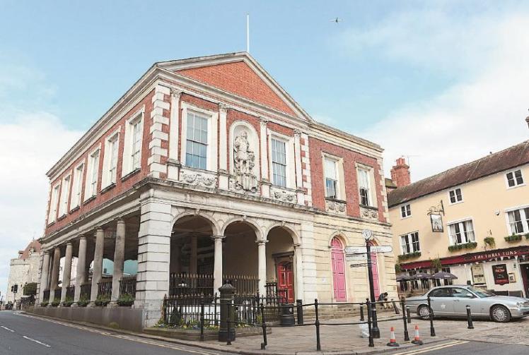 Celebration of Queen's birthday to take place at Windsor Guildhall