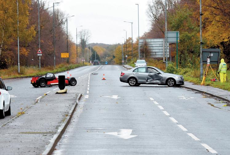 Police are appealing for witnesses after a driver was airlifted to hospital following a crash in Bath Road&nbsp;