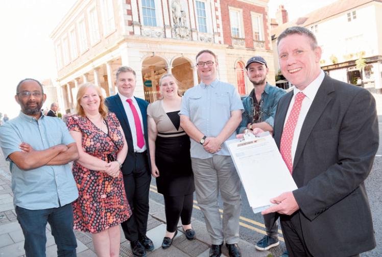 Windsor And Maidenhead Council Phone Number Plans For Windsor Town Council Move Step Closer Maidenhead