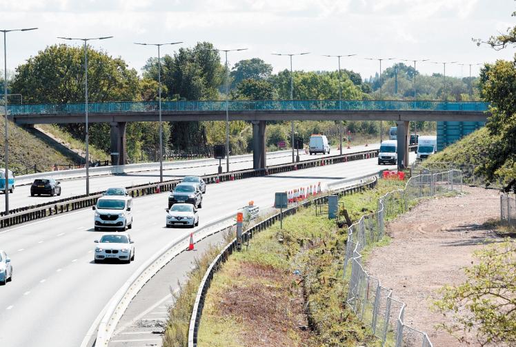 Datchet footpath to closed for works on the Recreation Ground Bridge