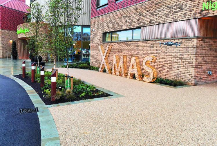 Thames Hospice's Light up a Life service viewed by thousands