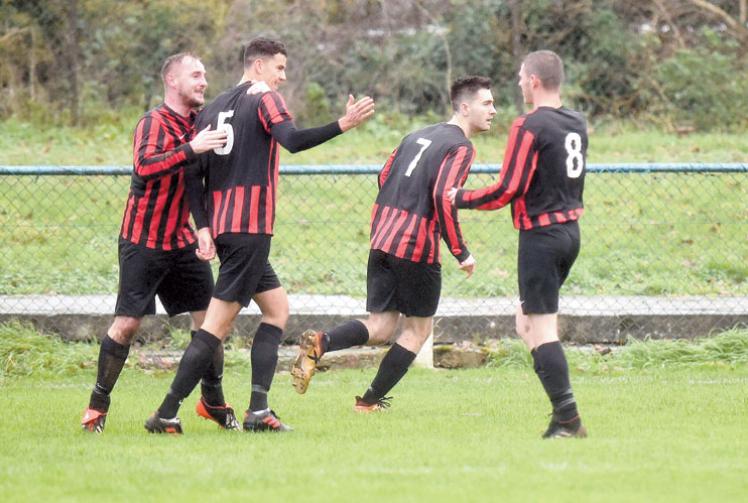 Plans for sports pavilion which would be 'new home' for Cookham Dean FC approved 