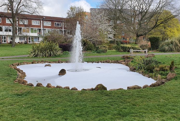 Maidenhead council 'disappointed' after park fountain filled with bubble bath