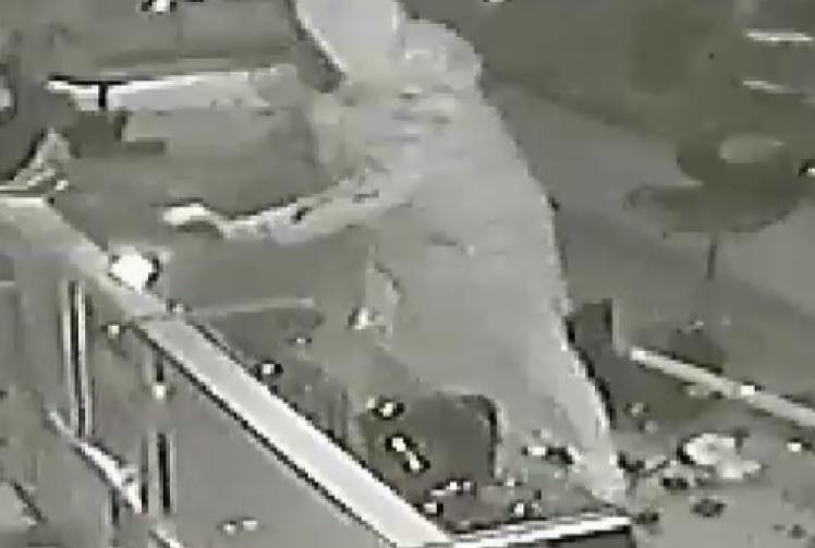 Farnham Road store targeted in &pound;250,000 jewellery heist