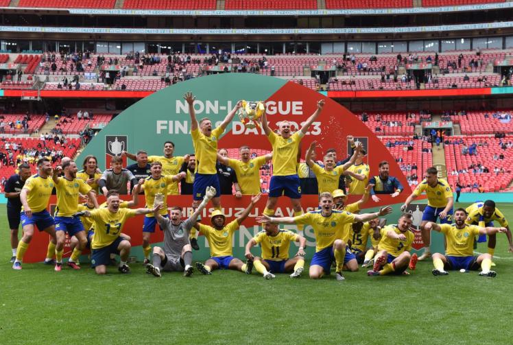 Tompkins hails Ascot United&rsquo;s &lsquo;confidence and character&rsquo; after they emerge victorious at Wembley Stadium
